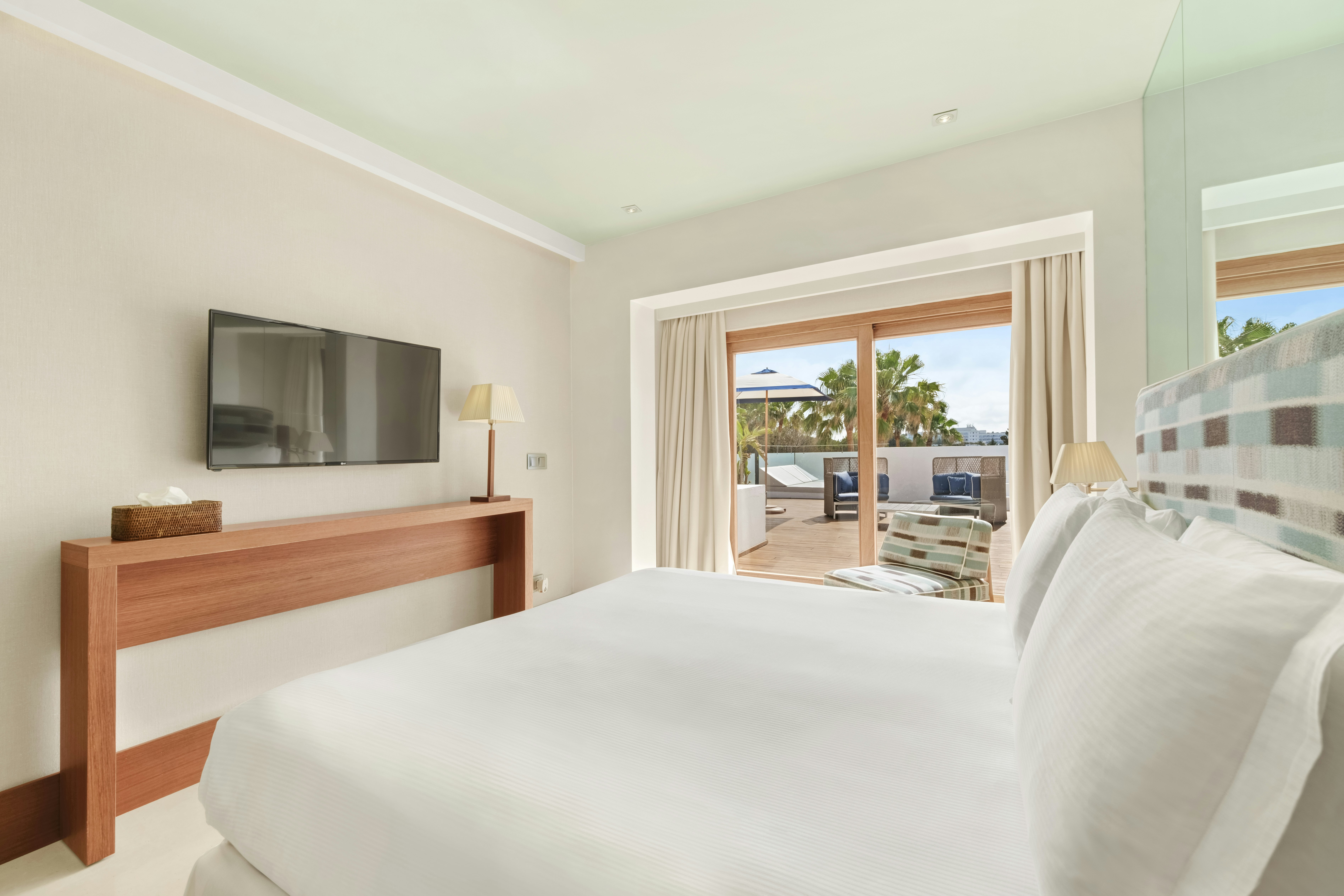 Sunrise Gecko - Bedroom