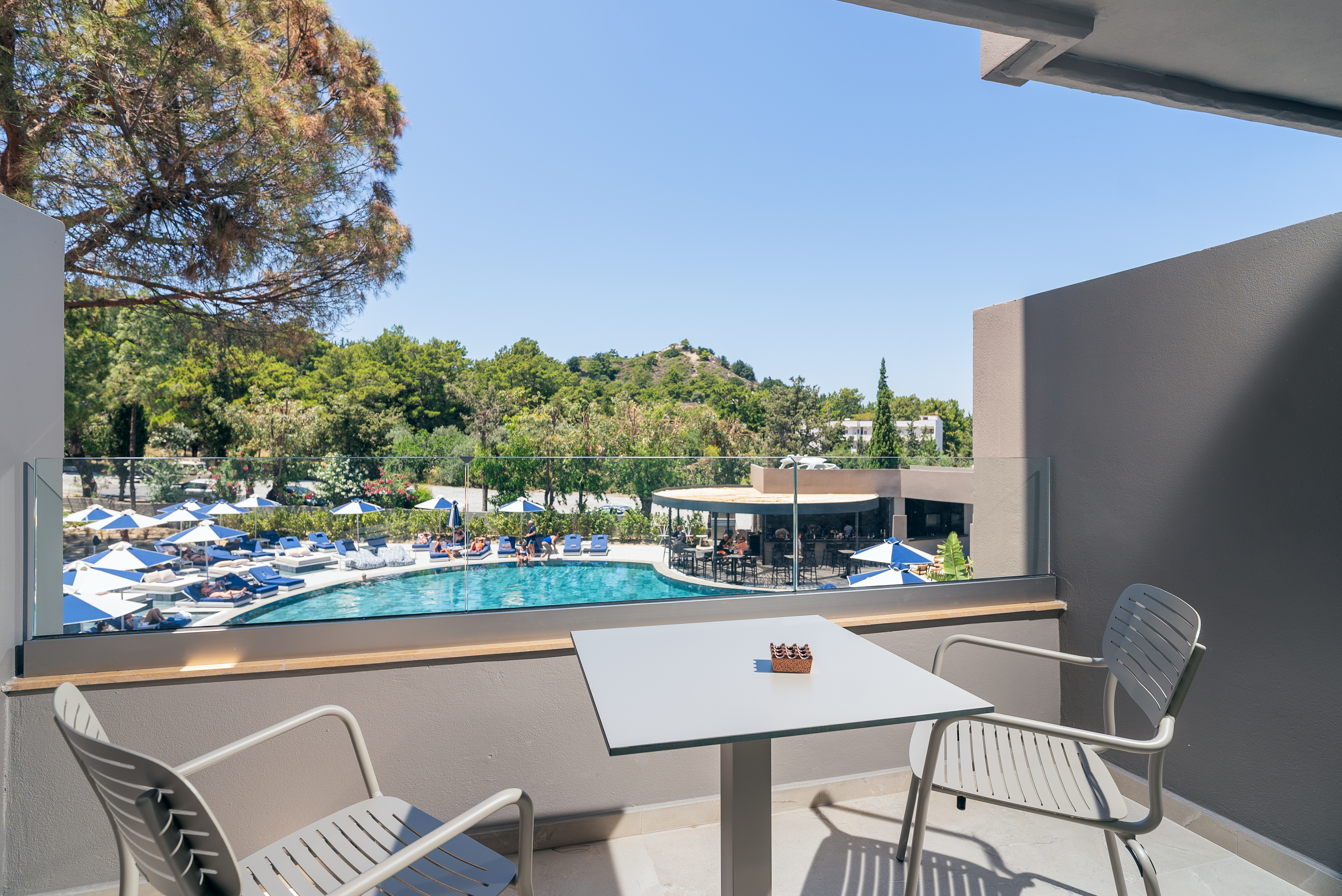 Superior Double Room with Pool View - Balcony
